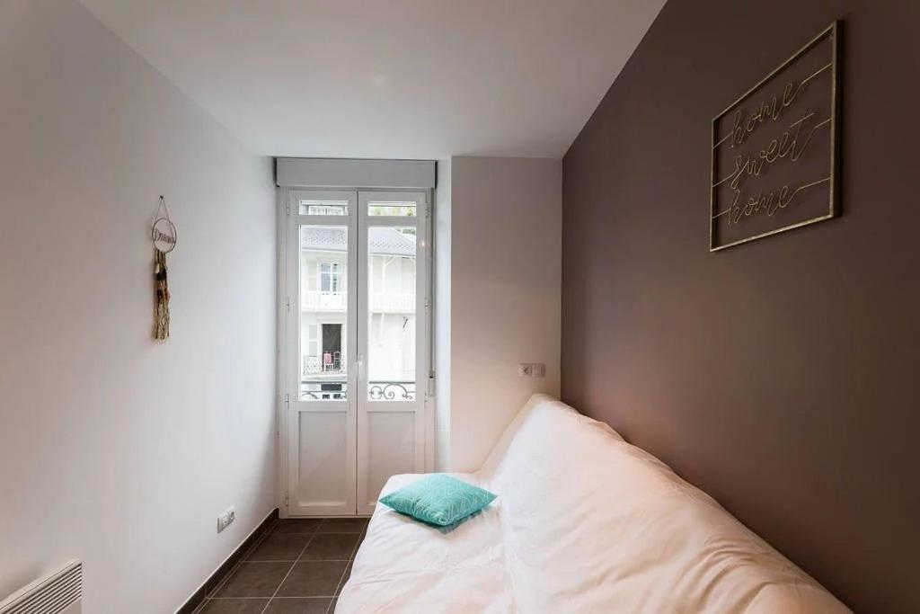 Ferienwohnung Albatros Lourdes Exterior foto