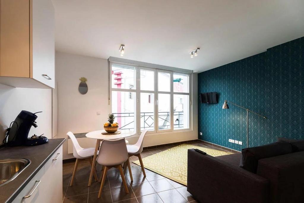 Ferienwohnung Albatros Lourdes Exterior foto